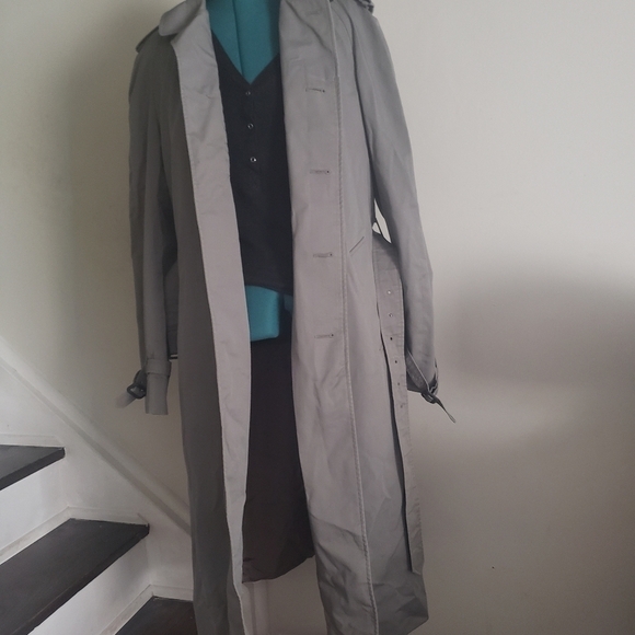 Aquascutum London Aqua 5 Unisex Trench Coat - Picture 8 of 16
